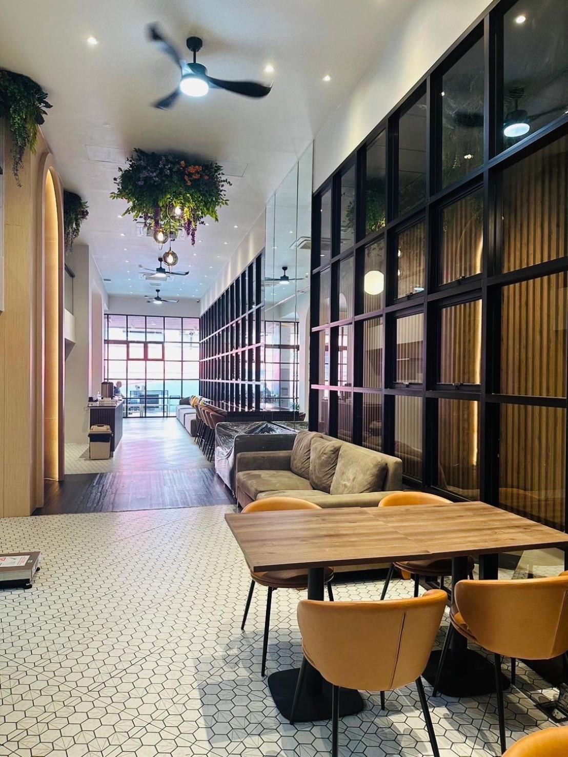 14 Sathorn Hotel No-Parking Bangkok Exterior photo